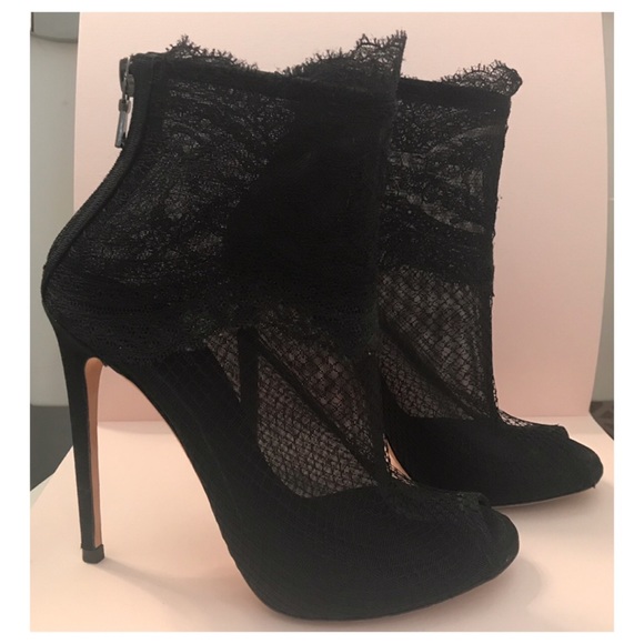 Dolce and Gabbana Booties - Picture 3 of 8
